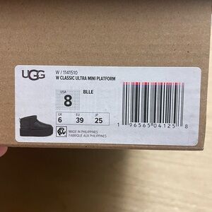 UGG Womens Classic Ultra Mini Platform Boots - Black Leather